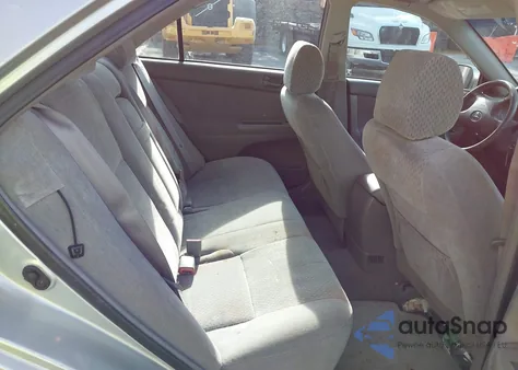 2004 Toyota Camry Le from USA, damaged, VIN 4T1BE32K14U828806